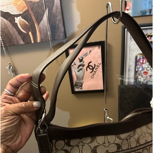 EUC - Coach Tote Bag with free wristlet - Picture 4 of 13